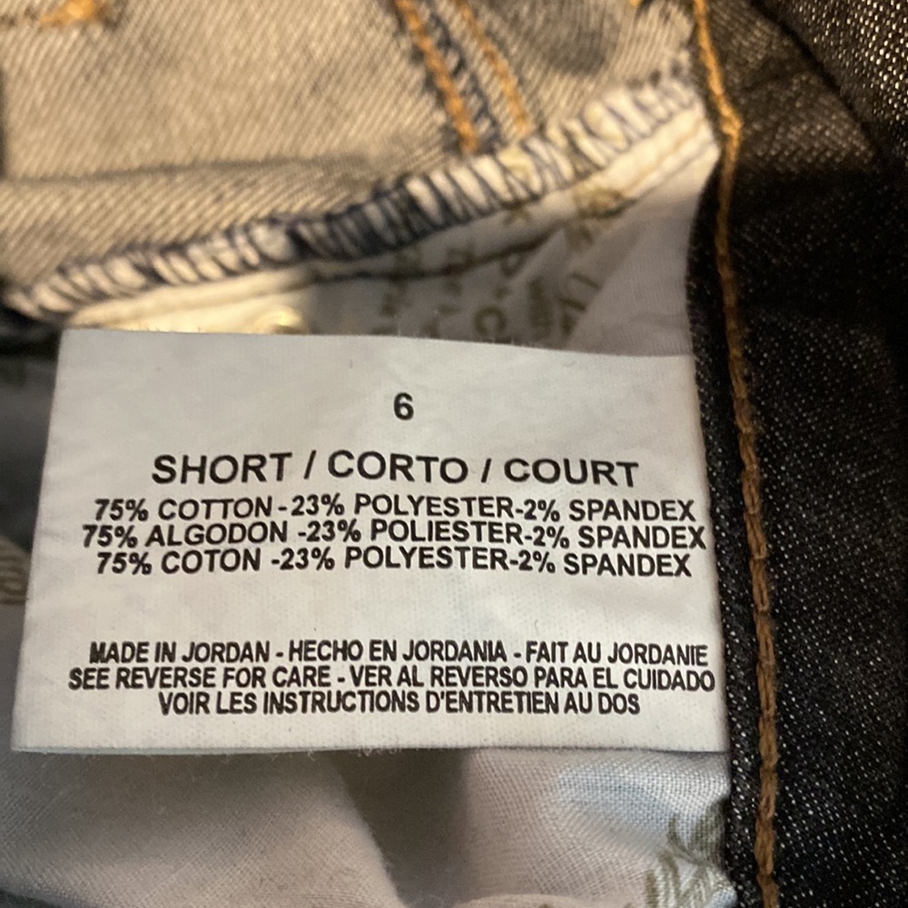 Gloria Vanderbilt black denim straight leg jean - Picture 5 of 5